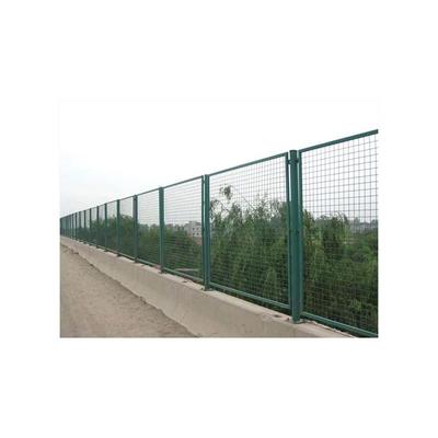 宜賓雙邊絲護(hù)欄網(wǎng) 外形美觀，抗壓能力強(qiáng)